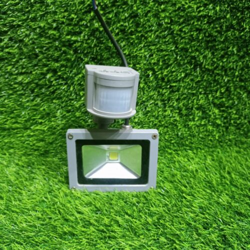 10 W SENSOR  FLOOD LIGHT